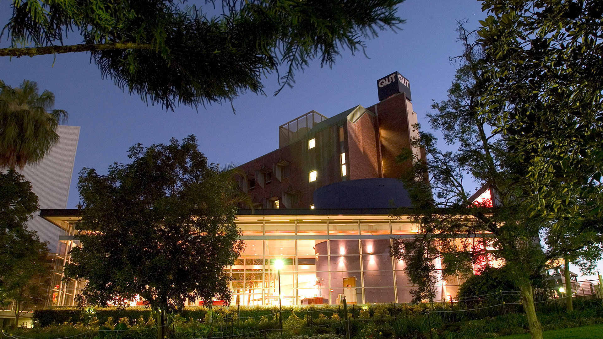 gardens theatre at night